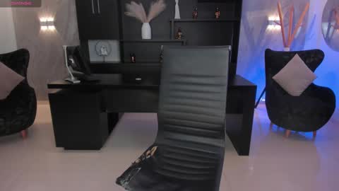 Snapshot of mararicci chatting on 02/13/25, 04:54 MARA online show from 02/13/25, 04:54