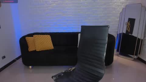 Snapshot of mararicci chatting on 02/18/25, 06:04 MARA online show from 02/18/25, 06:04