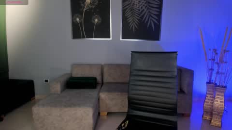 Snapshot of mararicci chatting on 03/10/25, 12:51 MARA online show from 03/10/25, 12:51