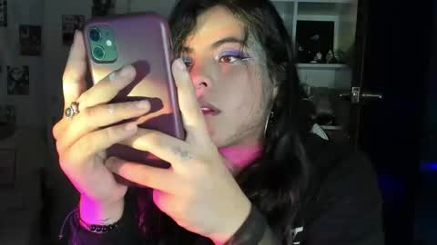 Snapshot of mararoose chatting on 05/27/26, 05:37 MaraRoose online show from 05/27/26, 05:37