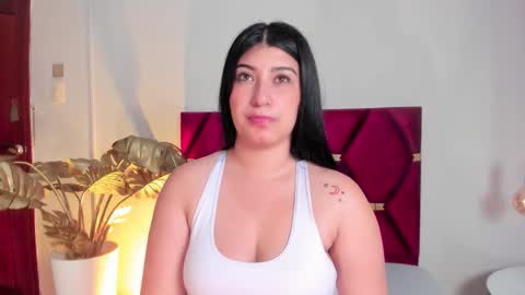 Snapshot of mararosenthal chatting on 09/20/25, 12:28 MaraRosenthal online show from 09/20/25, 12:28