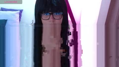 Snapshot of marasilk chatting on 04/21/26, 03:35 Mara Silk online show from 04/21/26, 03:35