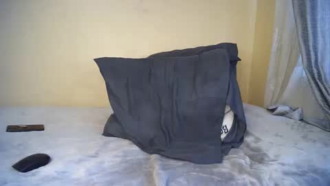 Snapshot of maraya_gold chatting on 12/20/24, 01:54 maraya_gold online show from 12/20/24, 01:54