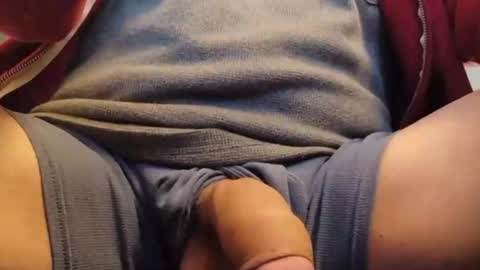 Snapshot of marcador79 chatting on 12/19/25, 01:23 marcador79 online show from 12/19/25, 01:23