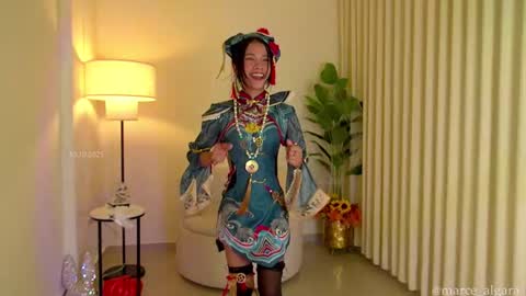 Snapshot of marce_algara chatting on 10/30/25, 10:38 Marce algara online show from 10/30/25, 10:38