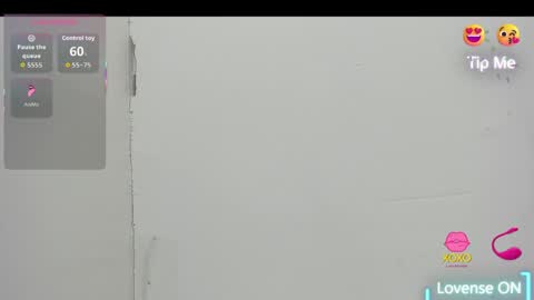 Snapshot of marcela_ladys chatting on 04/11/26, 04:55 marcela_ladys online show from 04/11/26, 04:55