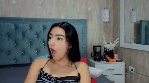 Snapshot of marcelaa_fox chatting on 03/18/26, 08:01 Marcela online show from 03/18/26, 08:01