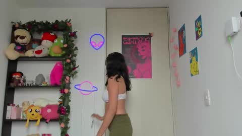 Snapshot of marcelinegh chatting on 03/05/26, 06:26 Marceline online show from 03/05/26, 06:26