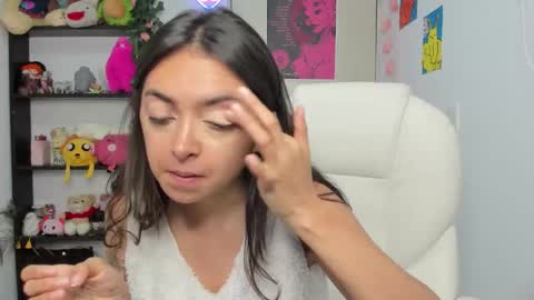 Snapshot of marcelinegh chatting on 03/13/26, 10:33 Marceline online show from 03/13/26, 10:33