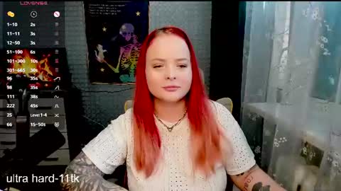 Snapshot of marcelinepeach chatting on 08/03/26, 03:16 Sara online show from 08/03/26, 03:16