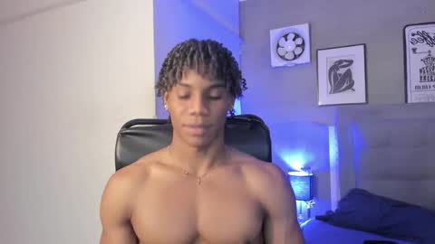 Snapshot of marcelo_dosantos77 chatting on 03/06/25, 12:00 MARCELO online show from 03/06/25, 12:00