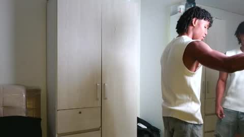 Snapshot of marcelo_dosantos77 chatting on 03/29/26, 09:37 MARCELO online show from 03/29/26, 09:37