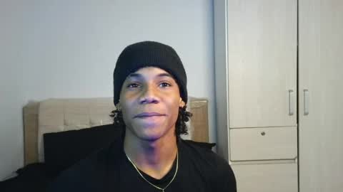 Snapshot of marcelo_dosantos77 chatting on 04/19/26, 05:45 MARCELO online show from 04/19/26, 05:45