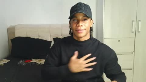 Snapshot of marcelo_dosantos77 chatting on 06/10/26, 12:55 MARCELO online show from 06/10/26, 12:55