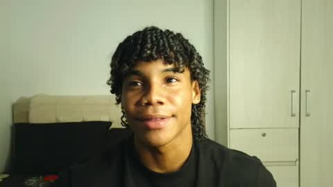 Snapshot of marcelo_dosantos77 chatting on 06/14/26, 01:47 MARCELO online show from 06/14/26, 01:47