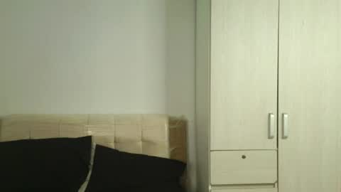 Snapshot of marcelo_dosantos77 chatting on 06/21/26, 10:23 MARCELO online show from 06/21/26, 10:23
