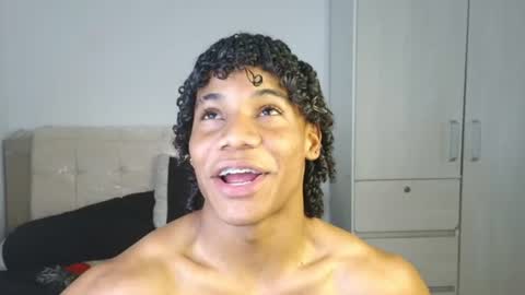 Snapshot of marcelo_dosantos77 chatting on 06/26/26, 11:09 MARCELO online show from 06/26/26, 11:09