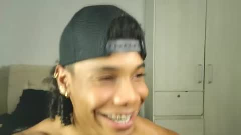 Snapshot of marcelo_dosantos77 chatting on 07/15/26, 10:04 MARCELO online show from 07/15/26, 10:04