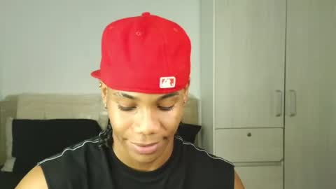 Snapshot of marcelo_dosantos77 chatting on 07/24/26, 04:05 MARCELO online show from 07/24/26, 04:05
