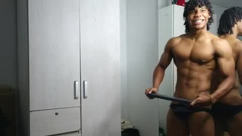 Snapshot of marcelo_dosantos77 chatting on 07/28/26, 06:20 MARCELO online show from 07/28/26, 06:20