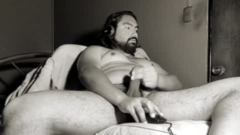 Snapshot of marcelon95 chatting on 05/04/26, 03:52 marcelon95 online show from 05/04/26, 03:52