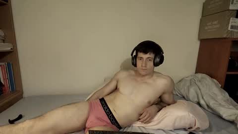 Snapshot of marchvit chatting on 03/10/25, 07:18 Marc online show from 03/10/25, 07:18