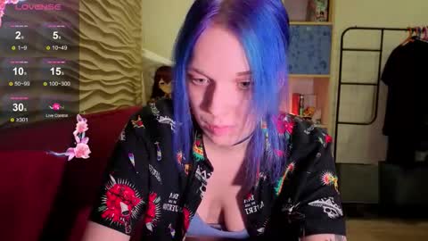 Snapshot of marci_n chatting on 11/30/25, 11:09 marci_n online show from 11/30/25, 11:09