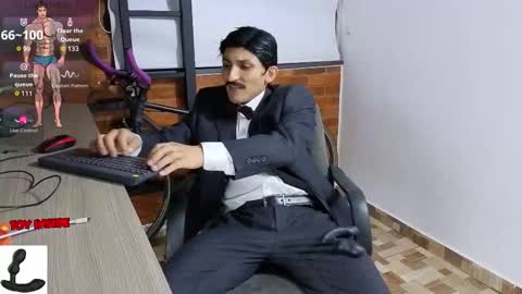 Marck  Independent model  online show from 11/01/25, 04:14