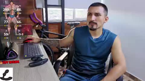 Snapshot of marckmuscle chatting on 07/15/26, 11:10 Marck Independent model online show from 07/15/26, 11:10