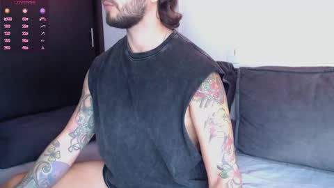 marco_allison43 online show from 09/21/25, 06:09