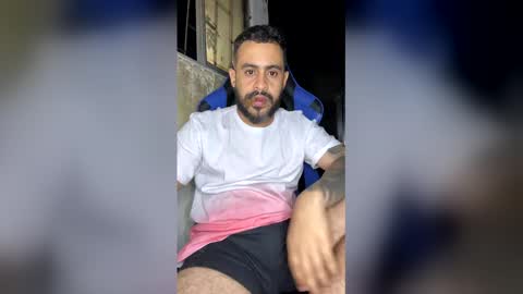 Snapshot of marco_aure chatting on 03/17/26, 06:06 marco_aure online show from 03/17/26, 06:06