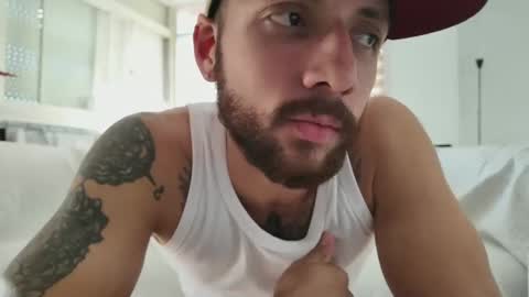 marco_parola online show from 09/25/25, 04:43