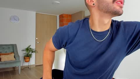 Snapshot of marco_tahani_ chatting on 12/30/24, 01:03 Marco IG marco tahani online show from 12/30/24, 01:03