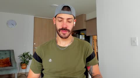 Snapshot of marco_tahani_ chatting on 01/08/25, 12:37 Marco IG marco tahani online show from 01/08/25, 12:37