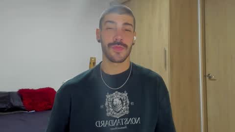 Snapshot of marco_tahani_ chatting on 01/27/25, 11:43 Marco IG marco tahani online show from 01/27/25, 11:43