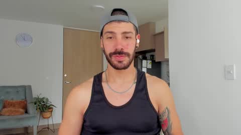 Snapshot of marco_tahani_ chatting on 02/10/25, 07:38 Marco IG marco tahani online show from 02/10/25, 07:38