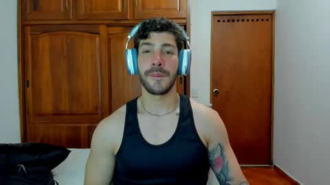 Snapshot of marco_tahani_ chatting on 04/23/26, 10:45 Marco IG marco tahani online show from 04/23/26, 10:45