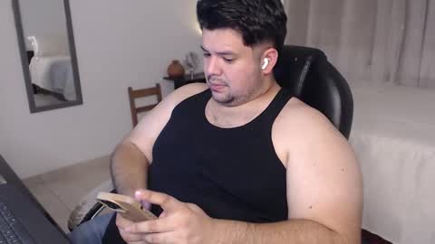 Snapshot of marcobearson chatting on 03/21/26, 07:17 Marcos online show from 03/21/26, 07:17