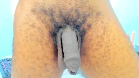 Marco Luis online show from 02/21/25, 02:39