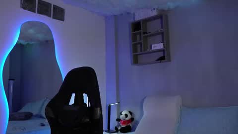 Snapshot of marcosullivan_ chatting on 03/18/26, 12:41 Marco Sullivan online show from 03/18/26, 12:41