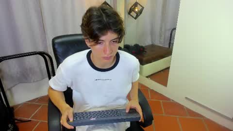 marcoviolet online show from 07/10/26, 07:38