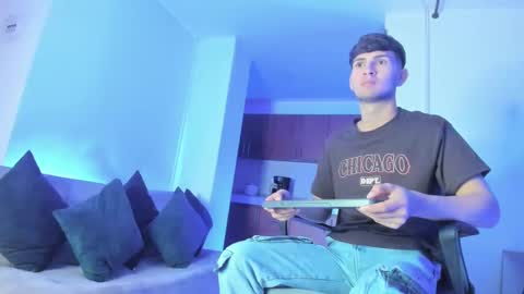 marcus_fire online show from 02/03/25, 05:07