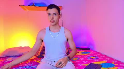 Marcus Hanks online show from 10/28/25, 07:12