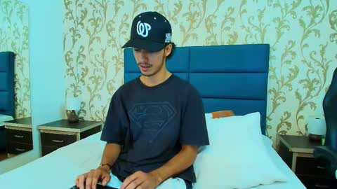 Snapshot of marcus_jeron chatting on 10/07/25, 12:08 marcus_jeron online show from 10/07/25, 12:08