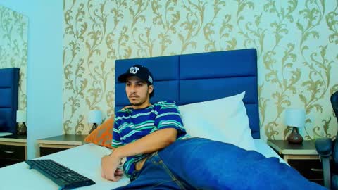 marcus_jeron online show from 11/10/25, 07:24