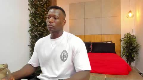 Snapshot of marcusblack_ chatting on 02/06/26, 12:52 Marcusssss online show from 02/06/26, 12:52