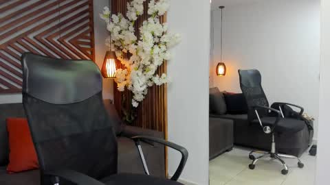 Snapshot of marcusblack_ chatting on 02/12/26, 02:56 Marcusssss online show from 02/12/26, 02:56