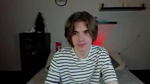Snapshot of marcusjones1 chatting on 12/16/24, 02:57 Marcus Jones online show from 12/16/24, 02:57