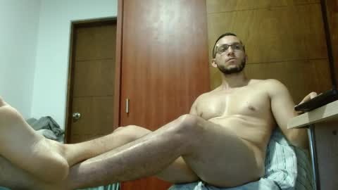   online show from 11/21/25, 01:15