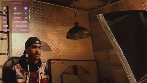 Snapshot of marcusrain_ chatting on 10/01/25, 02:17 Marcus online show from 10/01/25, 02:17